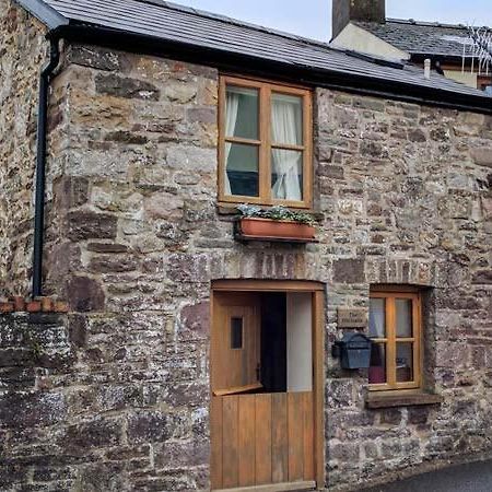 The Old Stable Villa Abergavenny Exterior photo